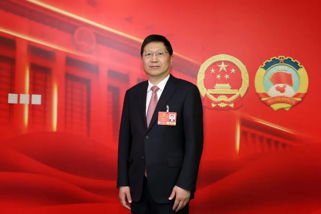全国人大代表，河南省财政厅党组书记、厅长赵庆业：奋力打开财政...